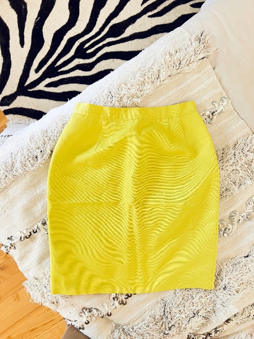 Adrienne Vittadini Vintage Skirt | Size 8 | Cotton Viscose | Yellow/Chartreuse
